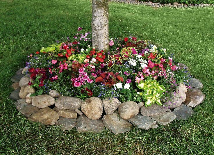 45+ Gorgeous Flower Bed Ideas and Designs (With Pictures)