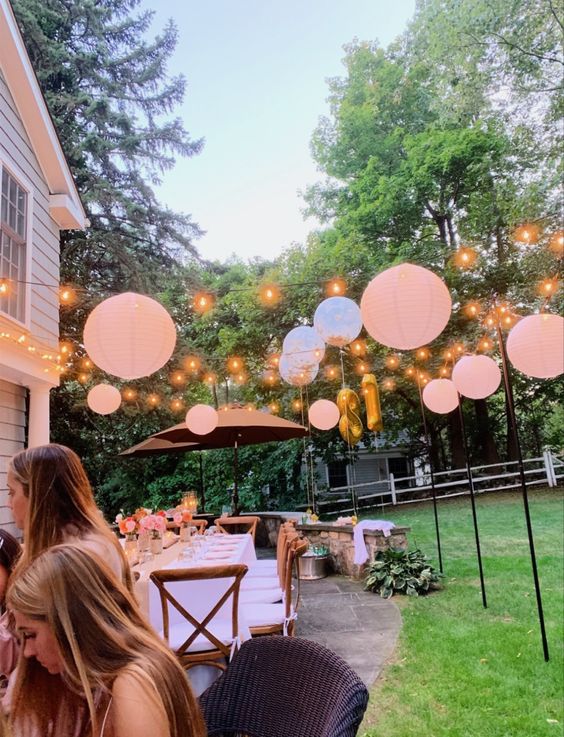 Backyard Graduation Party Ideas
