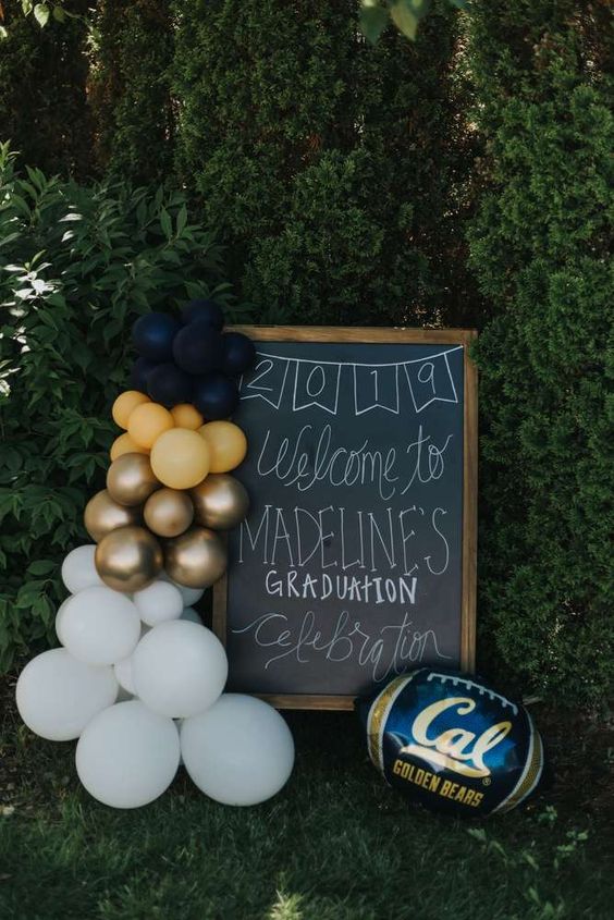 Backyard Graduation Party Ideas
